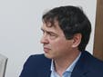 La juez que investiga al hermano de Sánchez defiende que se esclarezca también si se contrató "a personas