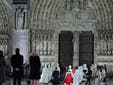 El «milagro» de Macron en Notre Dame y las cenizas de la V República