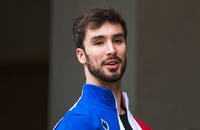 “Elle ne soupçonne pas mon homosexualité” : Guillaume Cizeron en duo avec Laurence Fournier Beaudry évoque son histoire d’amour impossible