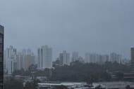 Salvador registra em cinco dias volume de chuva previsto para o mês de maio e mantém alerta máximo