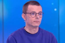 Emilien (12 coups de midi) brise le silence sur sa mystérieuse maladie : “J’avais constamment des douleurs”